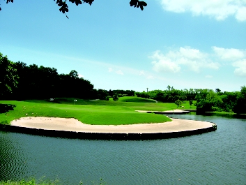ブラパ　ゴルフリゾート(BURAPHA　Golf Resort)